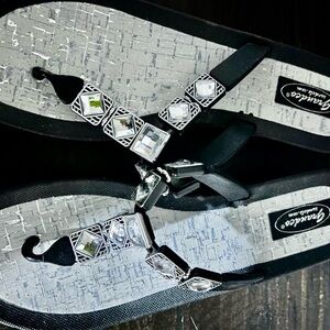 Caparros Black Sandals with Silver Accents sz. 8.5 New Without Tags